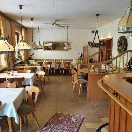 Gaestehaus Zum Weinberg *