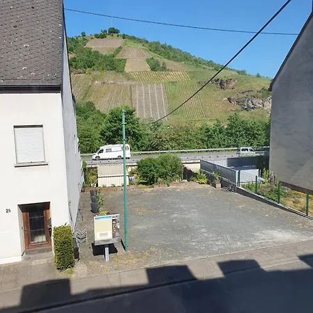 Otel Gaestehaus Zum Weinberg Burg (Bernkastel-Wittlich)