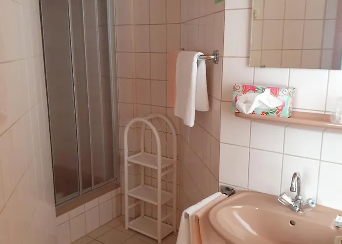 Hotel Gaestehaus Zum Weinberg Burg (Bernkastel-Wittlich)